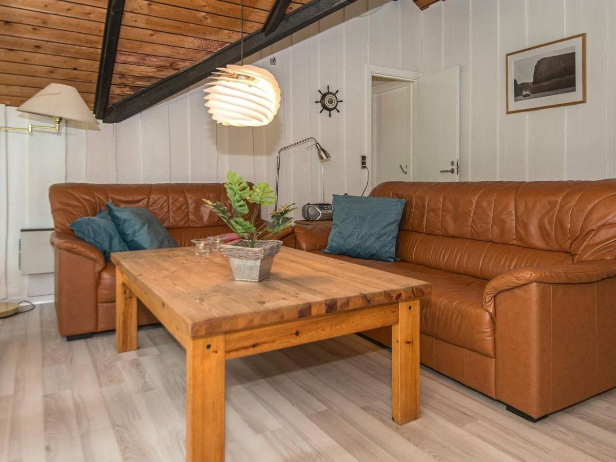 6 Person Holiday Home In Ansager Eksteriør bilde